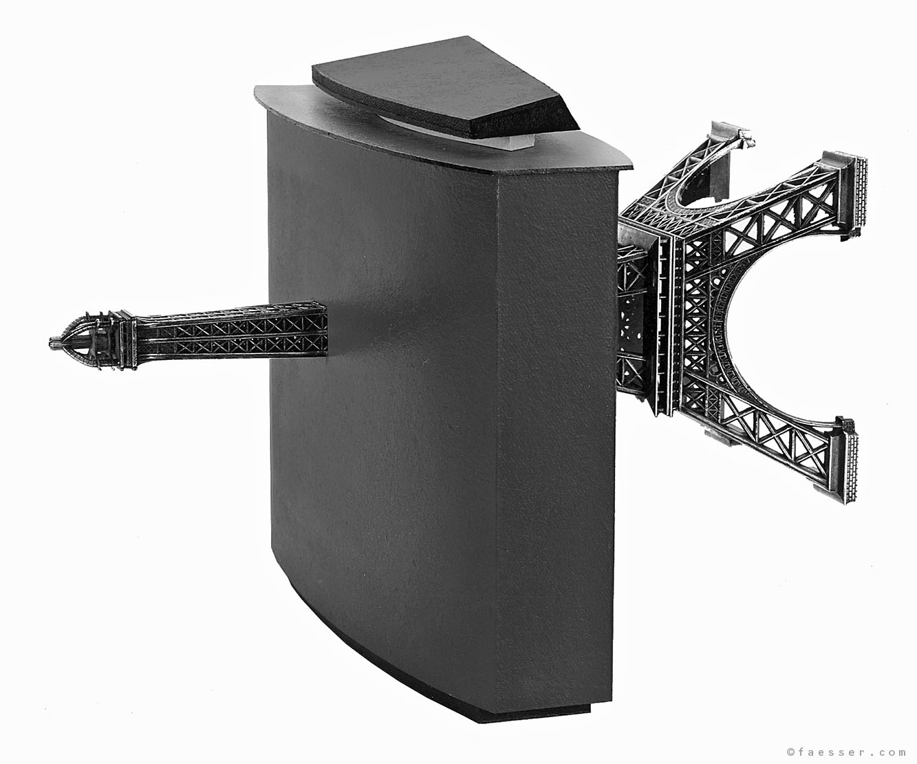 The original, horizontal Eiffel Tower is stuck in a hotel; work of art; artist Roland Faesser, sculptor and painter 1987