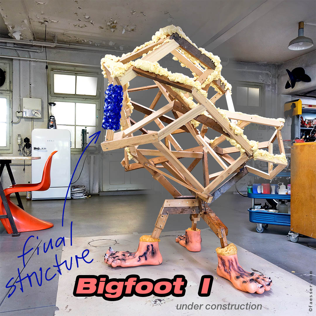 Bigfoot I: abstract geometric sculpture standing on three feet; work of art; artist Roland Faesser, sculptor and painter 2017