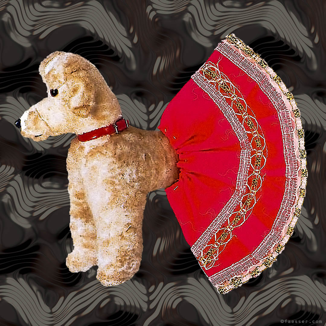 Poodle sculpture with red flamenco dress; works of art as figurative sculptures; artist Roland Faesser, sculptor and painter 2018